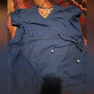 Royal Blue Women's V-Neck Scrub Top with Floral Trim Large
